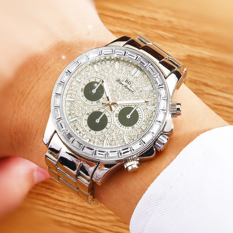 Large plate large full diamond men's watch gold with diamonds