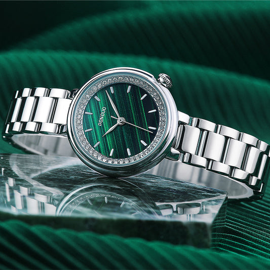 Net Red Lola Fresh Small Green Watch Square Korean Pointer Ladies Watch Lola Waterproof Quartz Watch Wholesale
